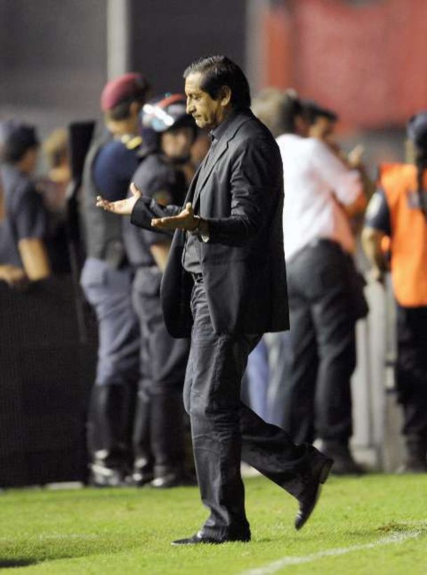 Independiente_argentinos_030312_3_ef_22620