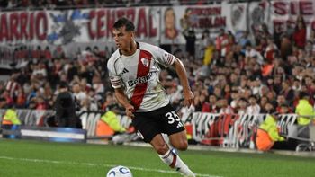 la evolucion de joaquin freitas, el delantero de river que paso de la b metro a la gira previa del mundial la evolucion de joaquin freitas, el delantero de river que paso de la b metro a la gira previa del mundial