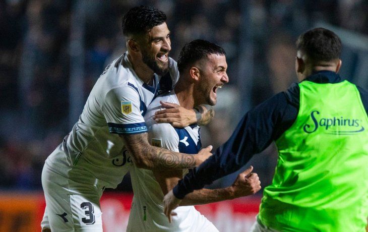 Vélez le ganó 1-0 a Independiente Rivadavia y pasó a la siguiente fase