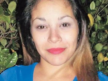 La violaron, quiso suicidarse 10 veces y ahora sus ocho atacantes la amenazan 