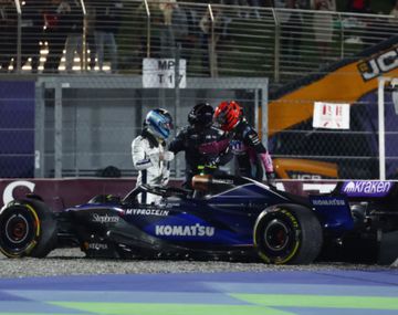 Franco Colapinto chocó en la largada y quedó afuera del Gran Premio de Qatar