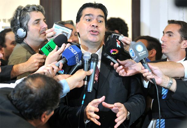 El Gobierno no evalúa el pago de un bono navideño