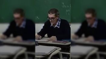 El profesor que intentó concientizar a sus alumnos sobre la desaparición de Santiago Maldonado El profesor que intentó concientizar a sus alumnos sobre la desaparición de Santiago Maldonado