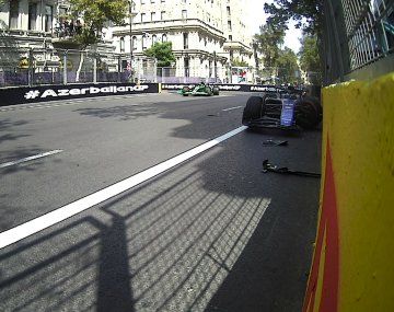 Mala suerte: así fue el choque de Colapinto en las prácticas del GP de Azerbaiyán