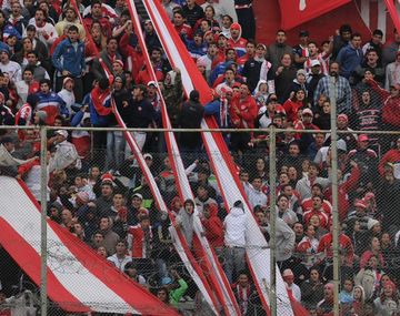 Un muerto en un enfrentamiento entre barras de Unión y Colón