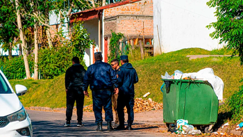 Una vecina de 70 años encontró un feto en un contenedor de basura. Foto: gentileza Elonce. Una vecina de 70 años encontró un feto en un contenedor de basura. Foto: gentileza Elonce.