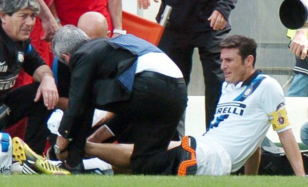 Zanetti sufrió una grave lesión que podría retirarlo del fútbol