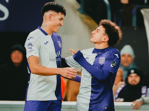 Video: el gol de Luis Vázquez para el Anderlecht en Bélgica