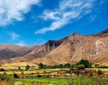 Vacaciones en el norte: el pueblo mágico de Salta por sus artesanos teleros y sus artesanías