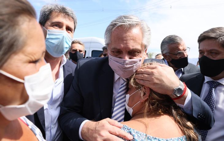 Alberto Fernández visitó San Juan tras el sismo