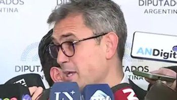 martin menem nego haber amenazado a facundo manes: ya mintio y hoy vuelve a mentir martin menem nego haber amenazado a facundo manes: ya mintio y hoy vuelve a mentir