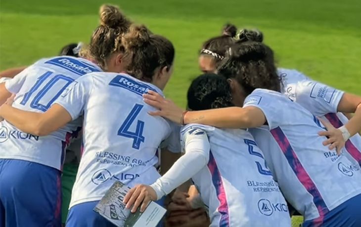 Renunció el plantel femenino de Argentino de Rosario: Pónganse calzas y...