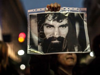 Interpol busca a Santiago Maldonado y su familia criticó a Bullrich