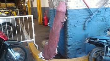 El pene del Negro de Whatsapp, en Control Urbano (@Belisario_M) El pene del Negro de Whatsapp, en Control Urbano (@Belisario_M)