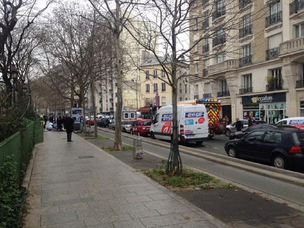 Al menos 12 muertos por el ataque a una revista en París