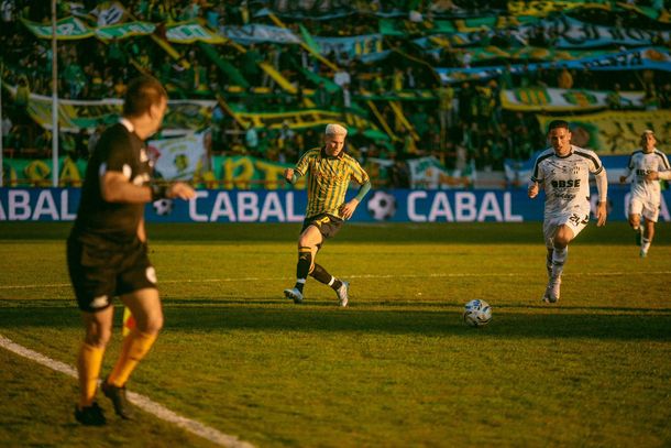 Aldosivi y Central Córdoba abrieron sin goles el Torneo Clausura 2025