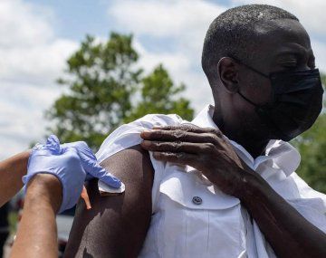 La efectividad de Pfizer y Moderna cae a 66% contra la variante Delta