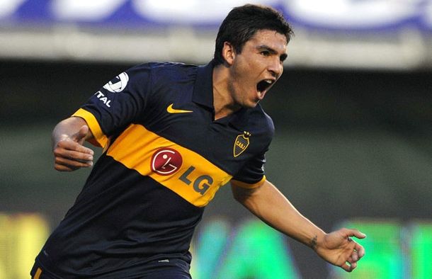 Boca vendió al Pochi Chávez a Lanús por una cifra millonaria