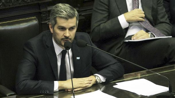 Marcos Peña responde preguntas de diputados