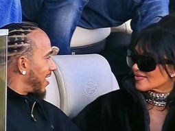 kim kardashian y lewis hamilton confirmaron su romance en el super bowl: la foto que recorre el mundo