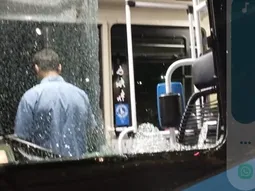 Paro de colectivos y taxis en Rosario tras cuatro nuevos atentados