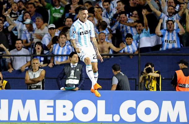 Lautaro Martínez en Racing - Crédito: @Libertadores
