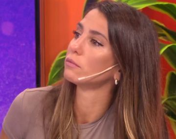 Nada les viene bien: Cinthia Fernández no pudo contener las lágrimas frente a Moria Casán