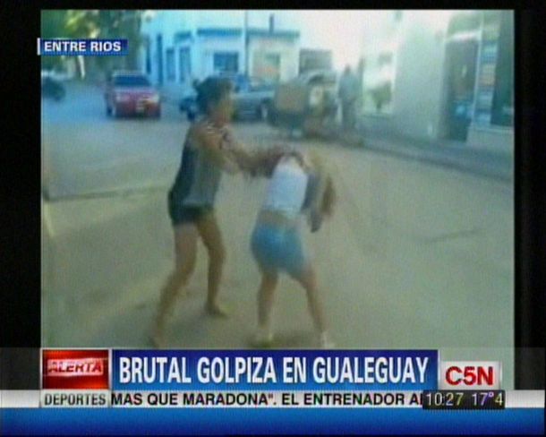 El video de la brutal pelea entre mujeres a la salida de un boliche bailable en Gualeguay