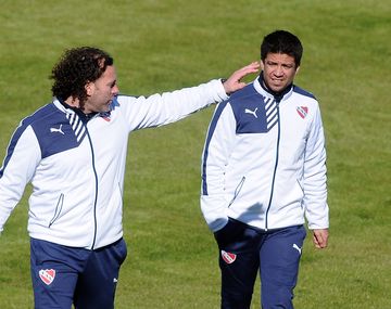 El primer entrenamiento de Milito en el Rojo