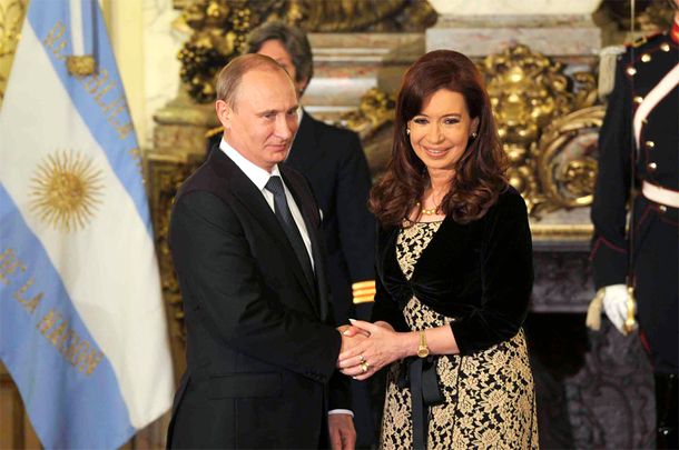 Cristina Kirchner participará de la primera cumbre de presidentes de la Unasur y los BRICS