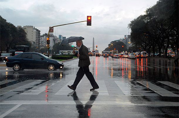 Cesó el alerta, pero seguirán las lluvias en Capital y Conurbano