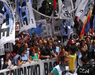 La Ciudad pagará a estatales menos del 25% y en cuotas