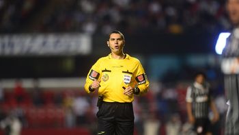 river ya sabe quien arbitrara su primera final ante atletico nacional river ya sabe quien arbitrara su primera final ante atletico nacional