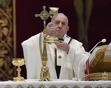 El papa Francisco celebr&oacute; una at&iacute;pica misa de Domingo de Resurrecci&oacute;n
