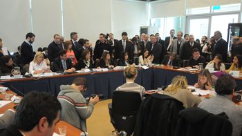 devolucion del iva: la oposicion introdujo cambios y el proyecto obtuvo dictamen devolucion del iva: la oposicion introdujo cambios y el proyecto obtuvo dictamen