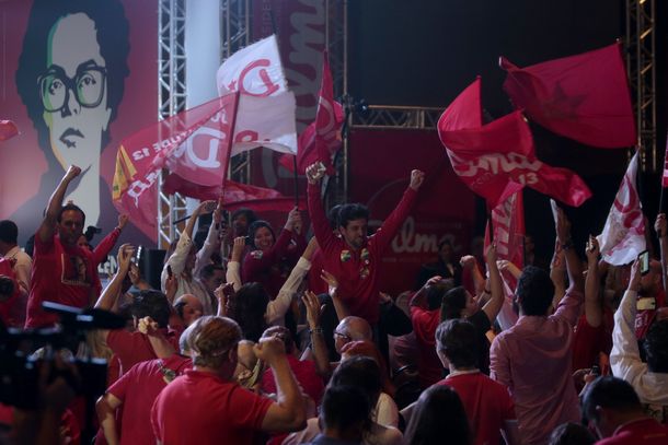 Dilma Rousseff logró la reelección con el 51,63% de los votos