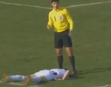 Un futbolista murió después de recibir un pelotazo en el pecho