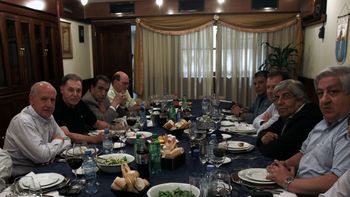 lavagna, moyano y una senal de acercamiento politico lavagna, moyano y una senal de acercamiento politico