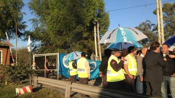 empleados de seguridad privada bloquean la ceamse empleados de seguridad privada bloquean la ceamse