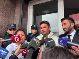 el colegio de abogados de comodoro rivadavia denunciaria a roberto castillo por representar al papa de angel el colegio de abogados de comodoro rivadavia denunciaria a roberto castillo por representar al papa de angel