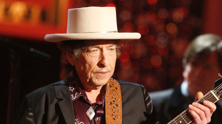 Demandan a Bob Dylan por el presunto abuso sexual de una niña en 1965