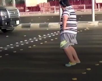 Fue detenido en Arabia Saudita por bailar en la calle