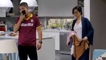 Denuncian a Suar de plagio por El fútbol o yoe Denuncian a Suar de plagio por El fútbol o yoe