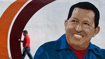 chavez continua con la campana de apodos para sus adversarios chavez continua con la campana de apodos para sus adversarios