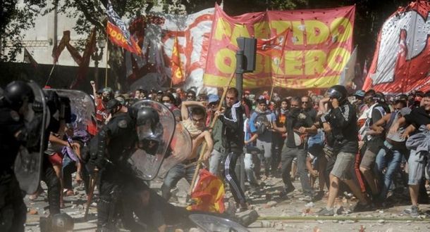 Reforma previsional: dos manifestantes del PO volverán a la cárcel por los incidentes de diciembre