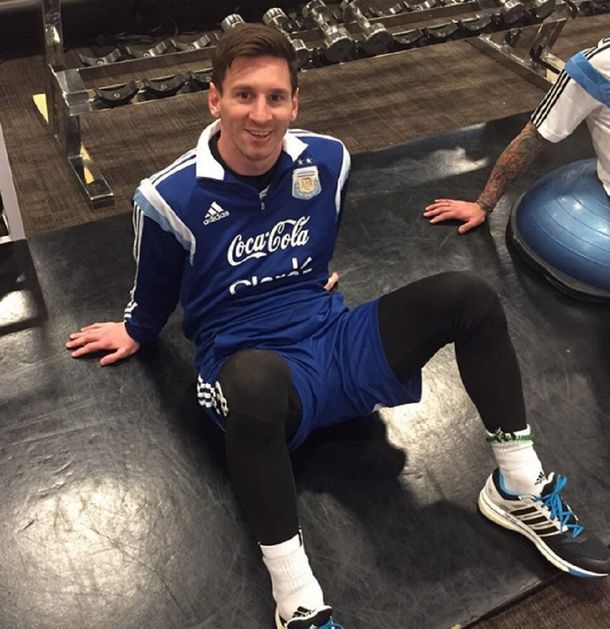 Messi llevó tranquilidad por sus molestias físicas: Estoy bien