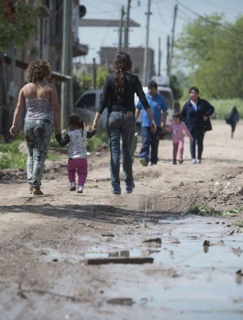 La UCA informó que la caída del índice de pobreza no es tan pronunciada como dijo el Gobierno