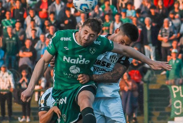 Central Córdoba se impuso ante Sarmiento en busca de salir de la zona de descenso