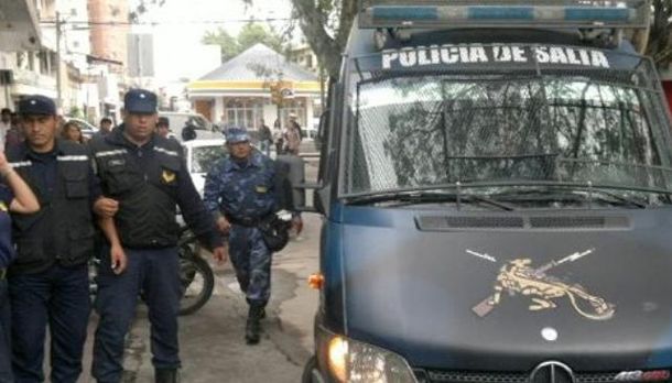 Salta: un joven de 19 años mató a su madre e hirió a sus hermanos con un cuchillo