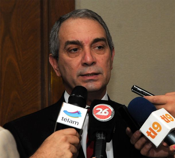 Julio Alak: El fuero Civil y Comercial impide que se gobierne